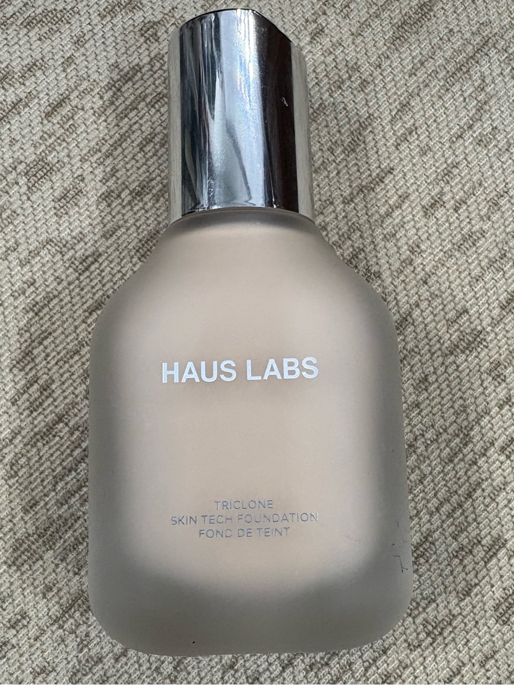 Haus Labs By Lady Gaga Foundation 040 Fair Neutral